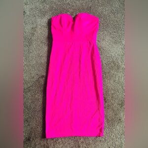 Size 2-4 strapless perfect pink dress